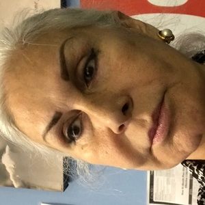 Meet your Posher, Carol